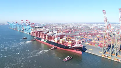 ZIM Announces New Long-Term Chartering Agreements for Ten 11,500 TEU LNG Dual-Fueled Vessels
